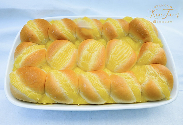 ขนมปังคัสตาร์ดเผือก โดย ครูตุ้ม รัชกฤช ภวธราปิยการ